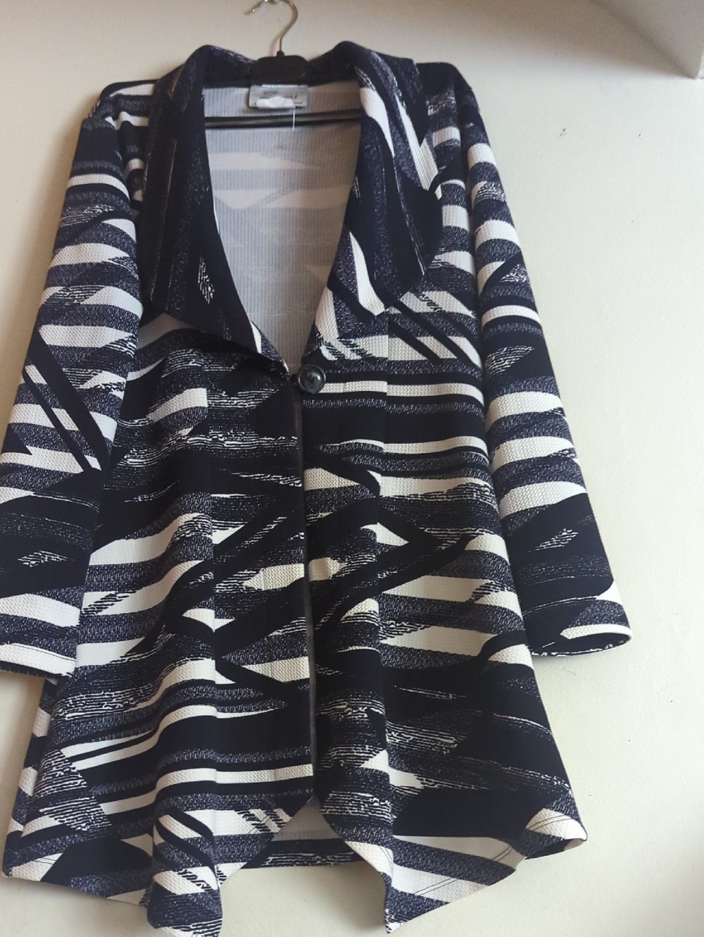 Zooni Collection Black & White Striped Asymmetric Blazer - Picture 6 of 9